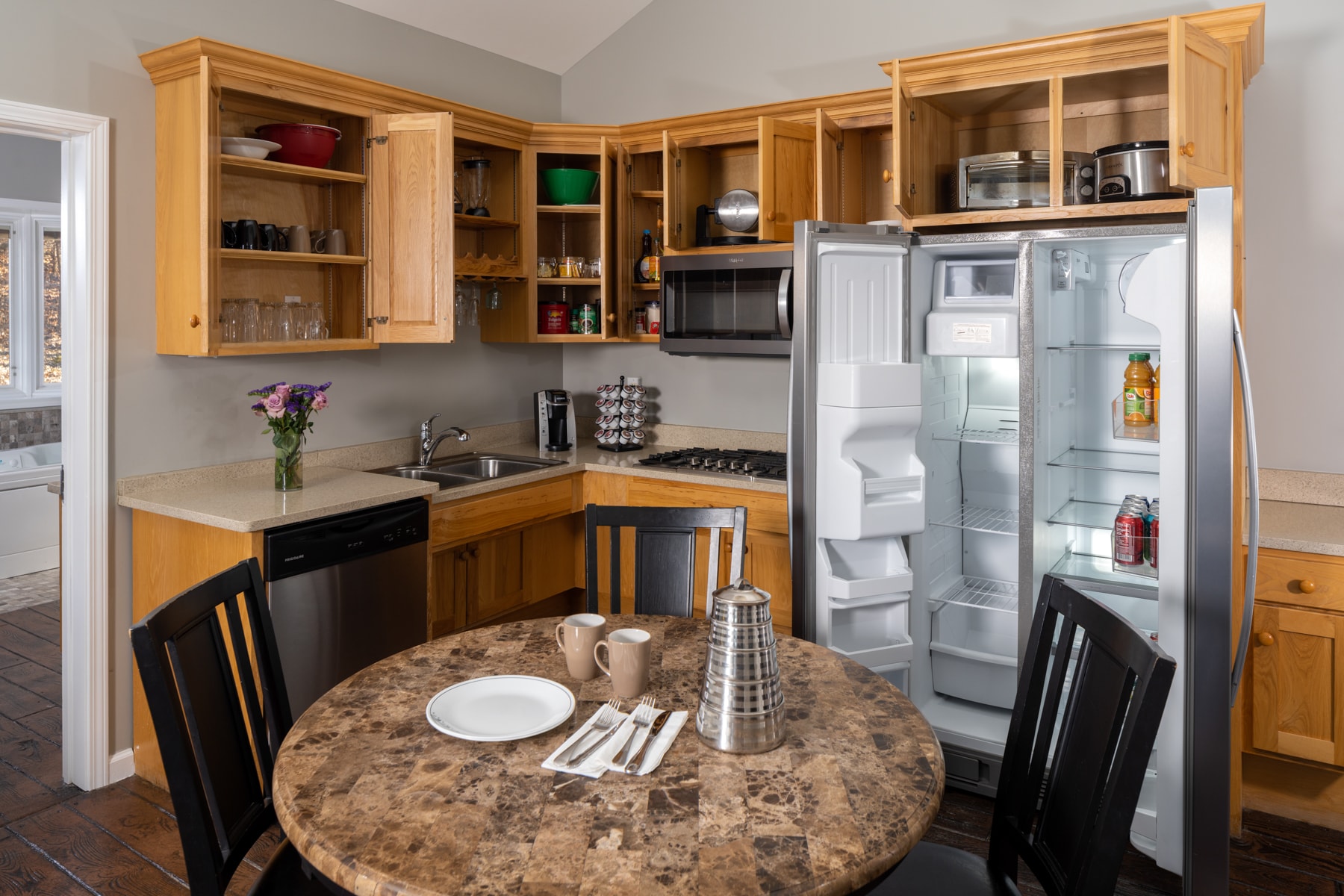 kitchen cabinets