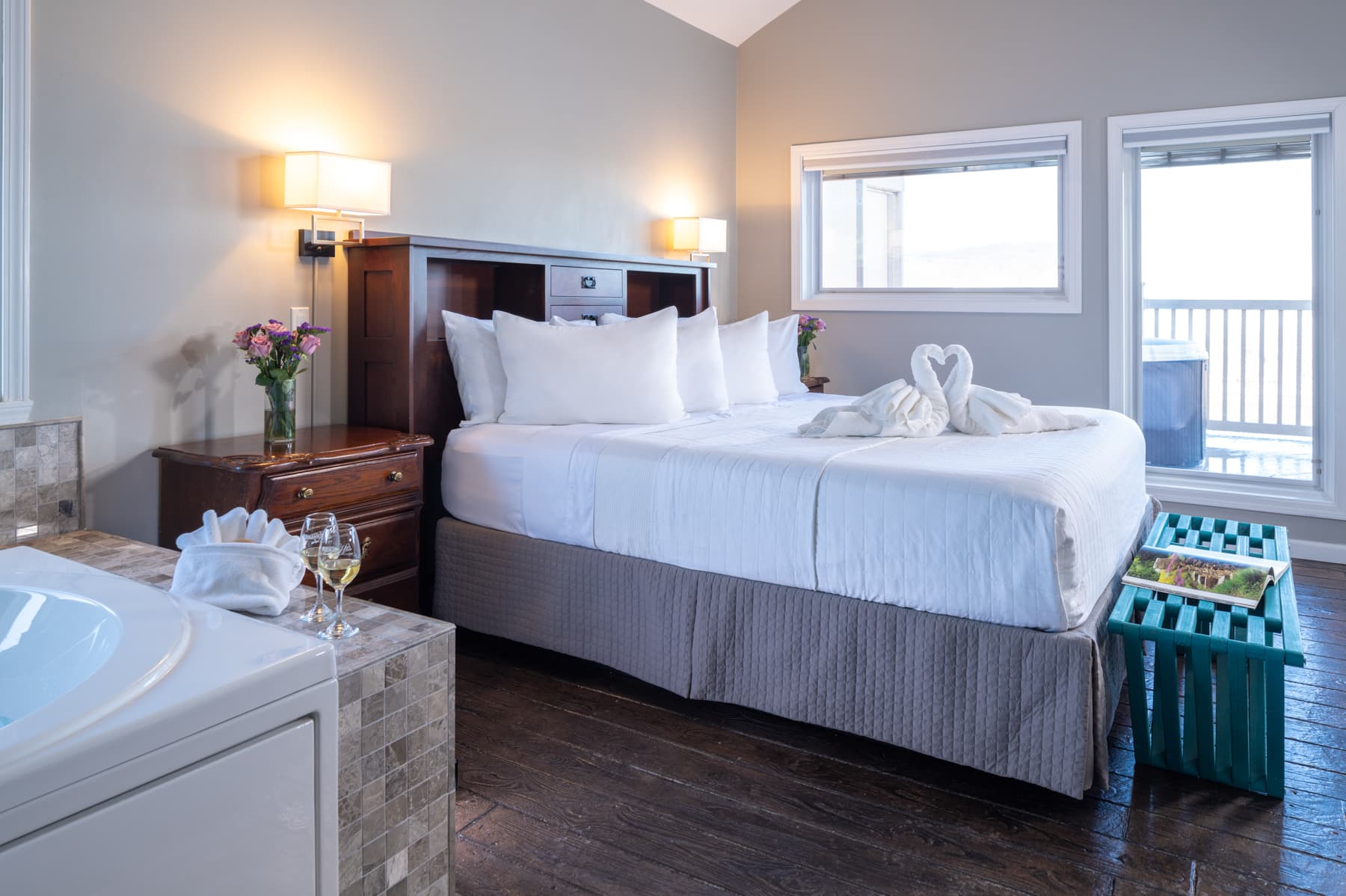 Bedroom with fan